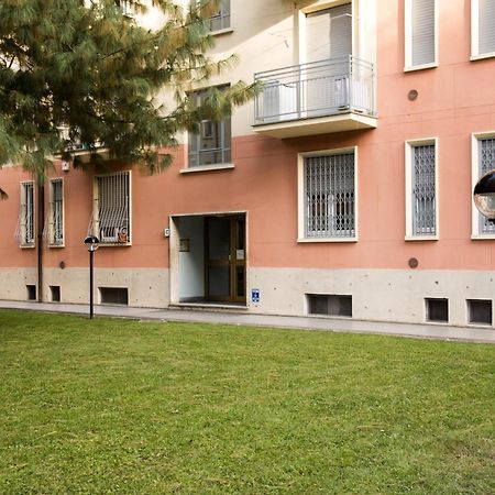 Apartamento Mi Suzzani Milán Exterior foto
